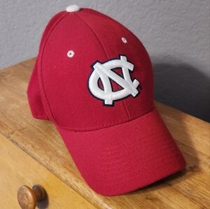 Zephyr North Carolina Tar Heels Fitted Baseball Hat, Size‎ 7